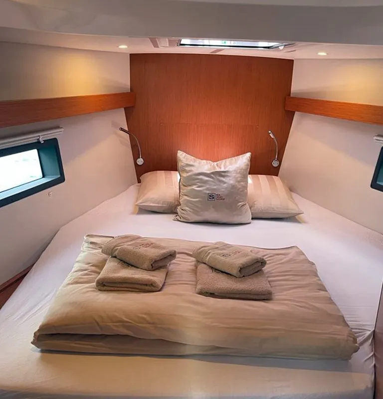 Cabin on Coco, a Bavaria C42 sailboat at Općina Rogoznica, Croatia
