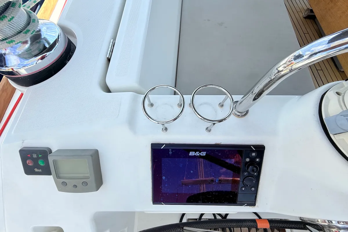 Cabin on Viki, a Beneteau Oceanis 45 sailboat at Općina Sukošan, Croatia