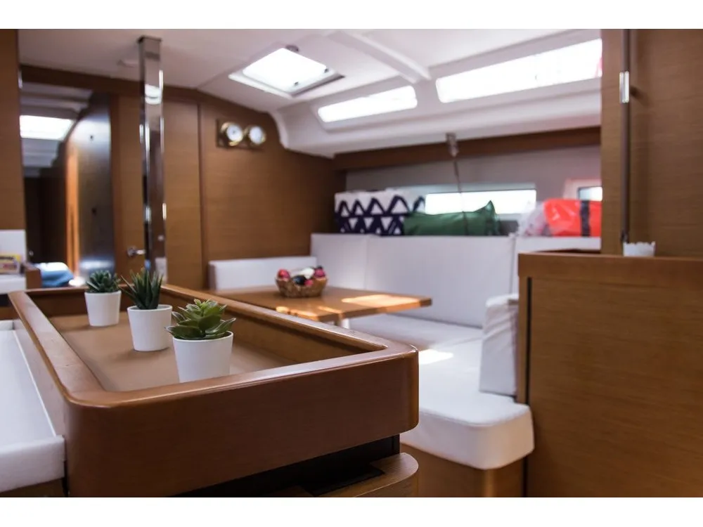 Salon of Celene, a Jeanneau Sun Odyssey 440 sailboat at Volos, Greece