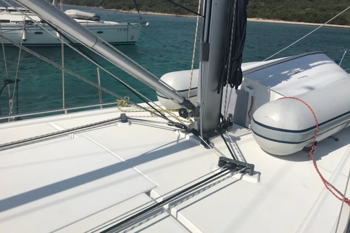 Deck of Perseus, a Beneteau Oceanis 41.1 sailboat at Tonnarella, Italy