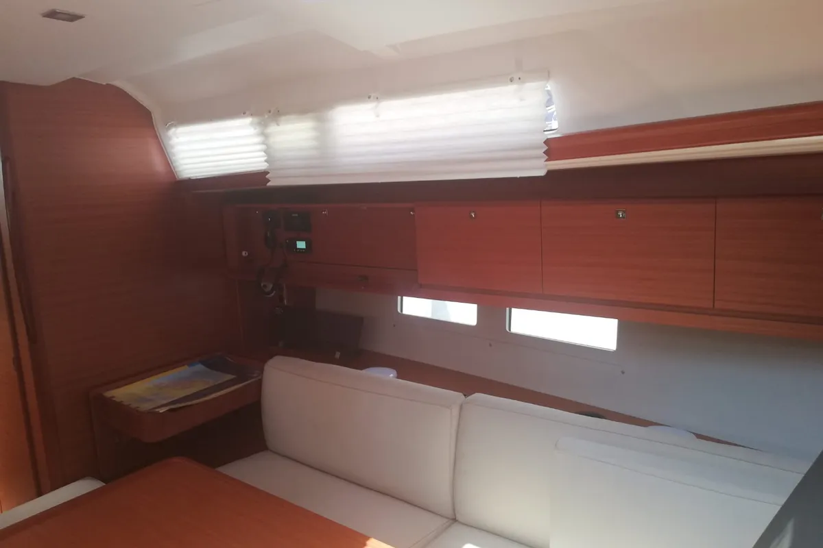 Salon of Cetina, a Dufour 460 Grand Large sailboat at Općina Medulin, Croatia