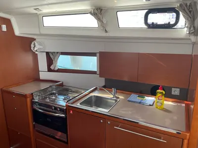 Galley of Elsa, a Beneteau Oceanis 38.1 sailboat at Općina Sukošan, Croatia
