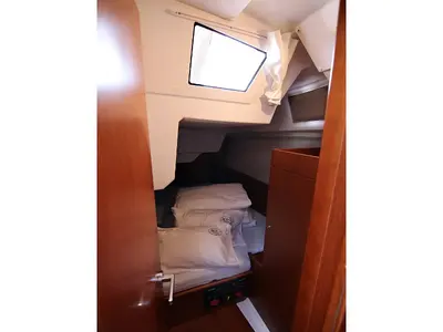 Cabin on Elsa, a Beneteau Oceanis 38.1 sailboat at Sukošan, Croatia