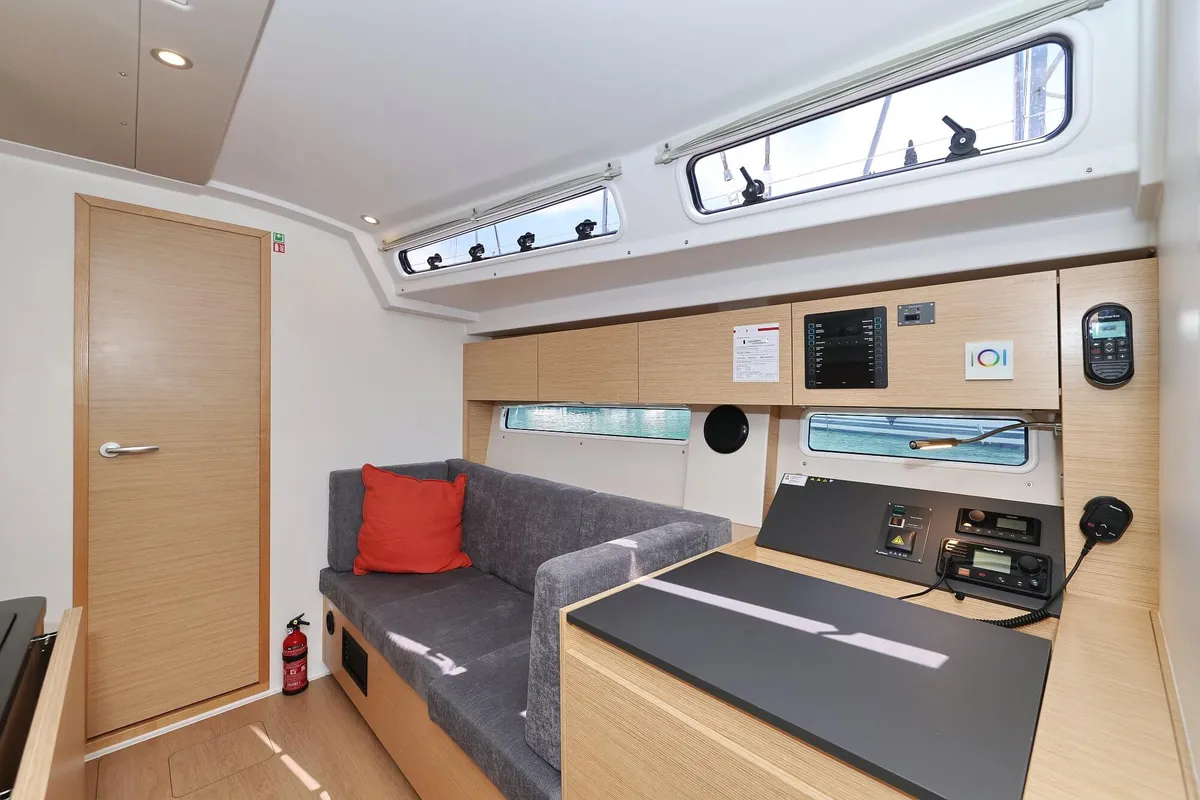 Salon of Señorita, a Hanse 410 sailboat at Dubrovnik, Croatia