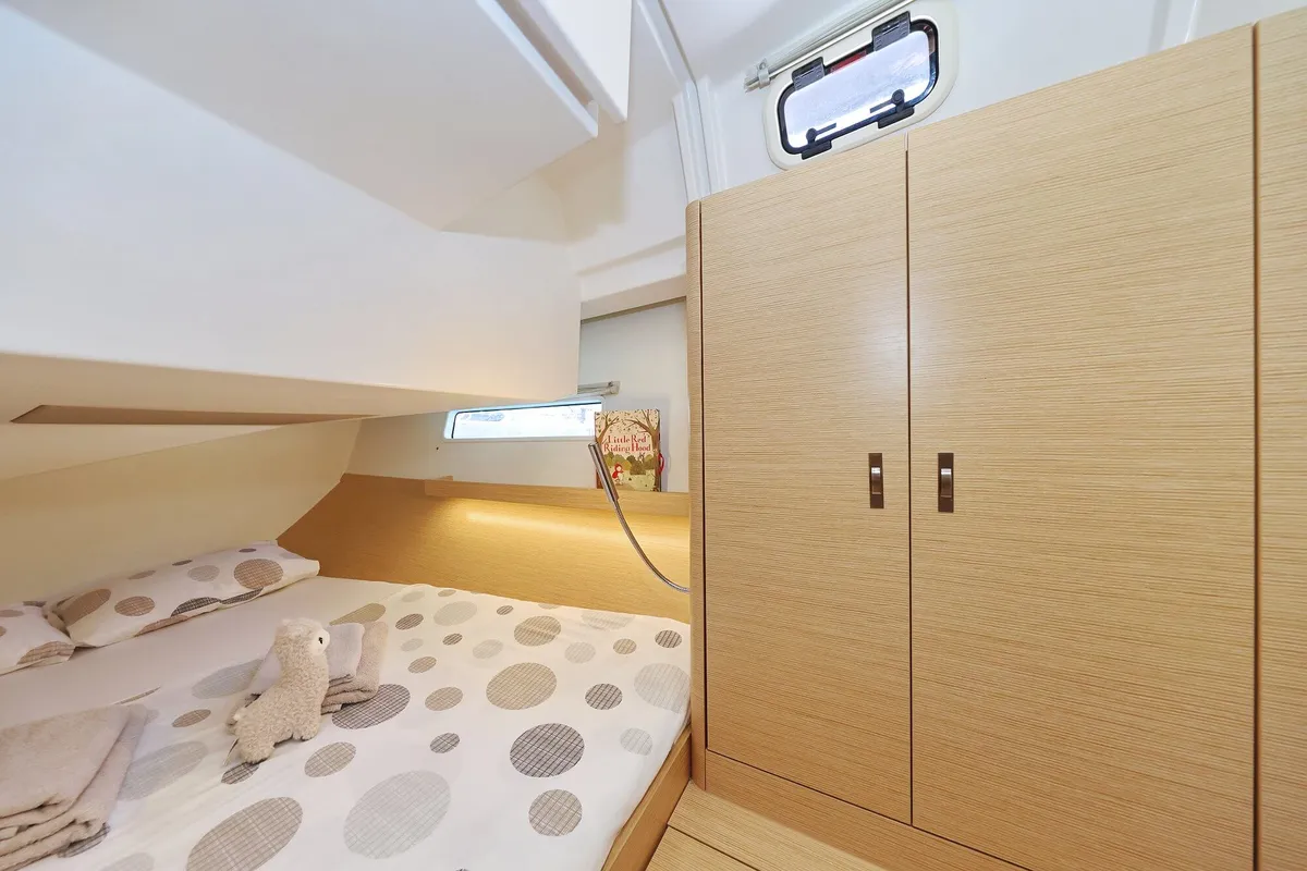 Cabin on Señorita, a Hanse 410 sailboat at Dubrovnik, Croatia