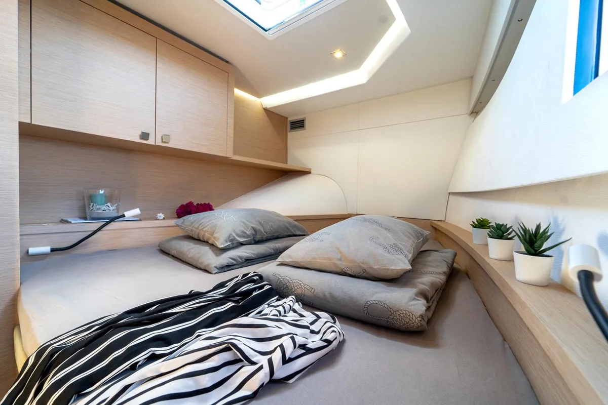 Cabin on Mon Ami, a Fountaine Pajot MY 37 catamaran at Grad Šibenik, Croatia