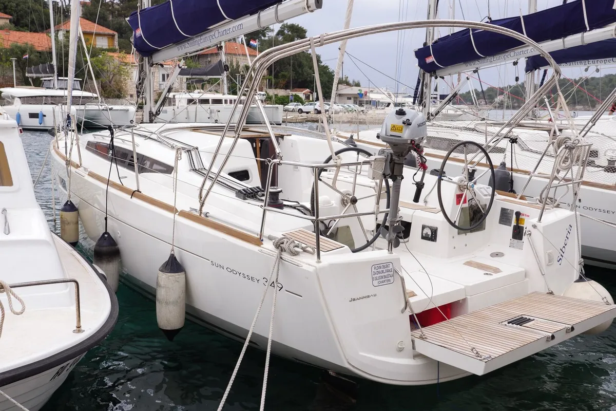 Exterior view of Siberia, a Jeanneau Sun Odyssey 349 sailboat at Rogač, Croatia