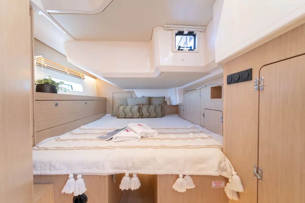 Cabin on Art N, a Bavaria C46 sailboat at Pirovac, Croatia