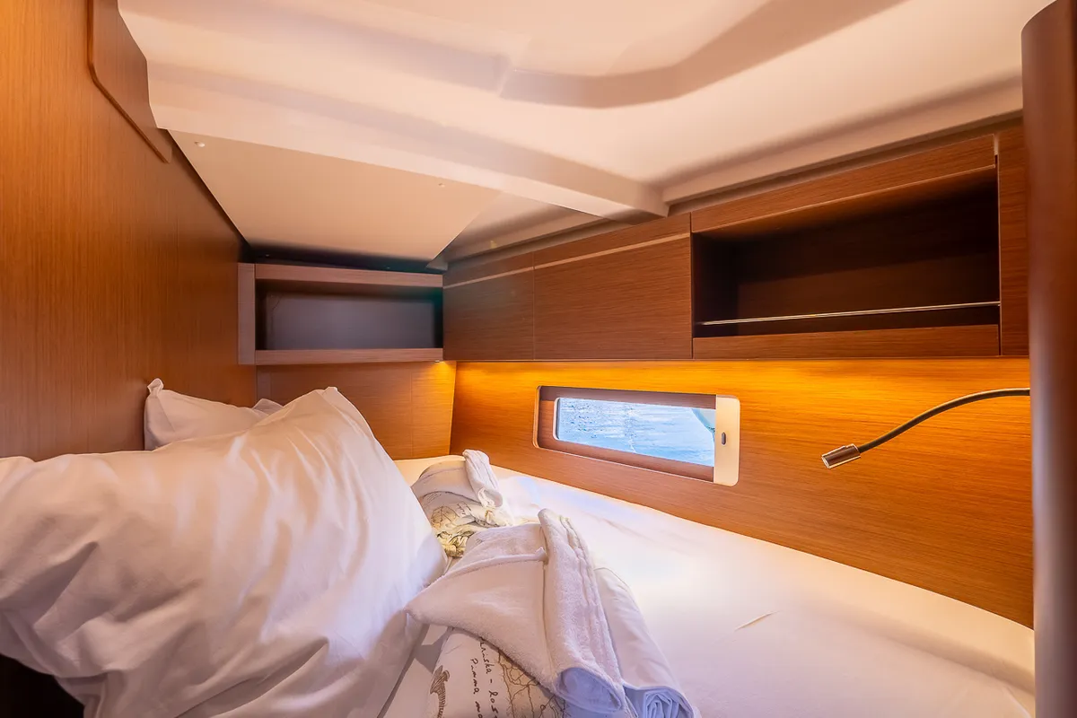 Cabin on Amorino, a Beneteau Oceanis 46.1 sailboat at Split, Croatia