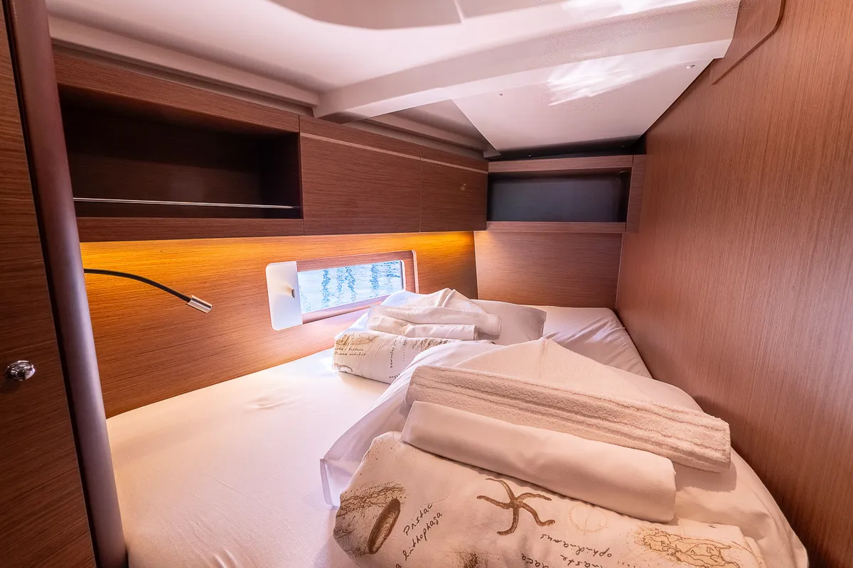 Cabin on Amorino, a Beneteau Oceanis 46.1 sailboat at Split, Croatia