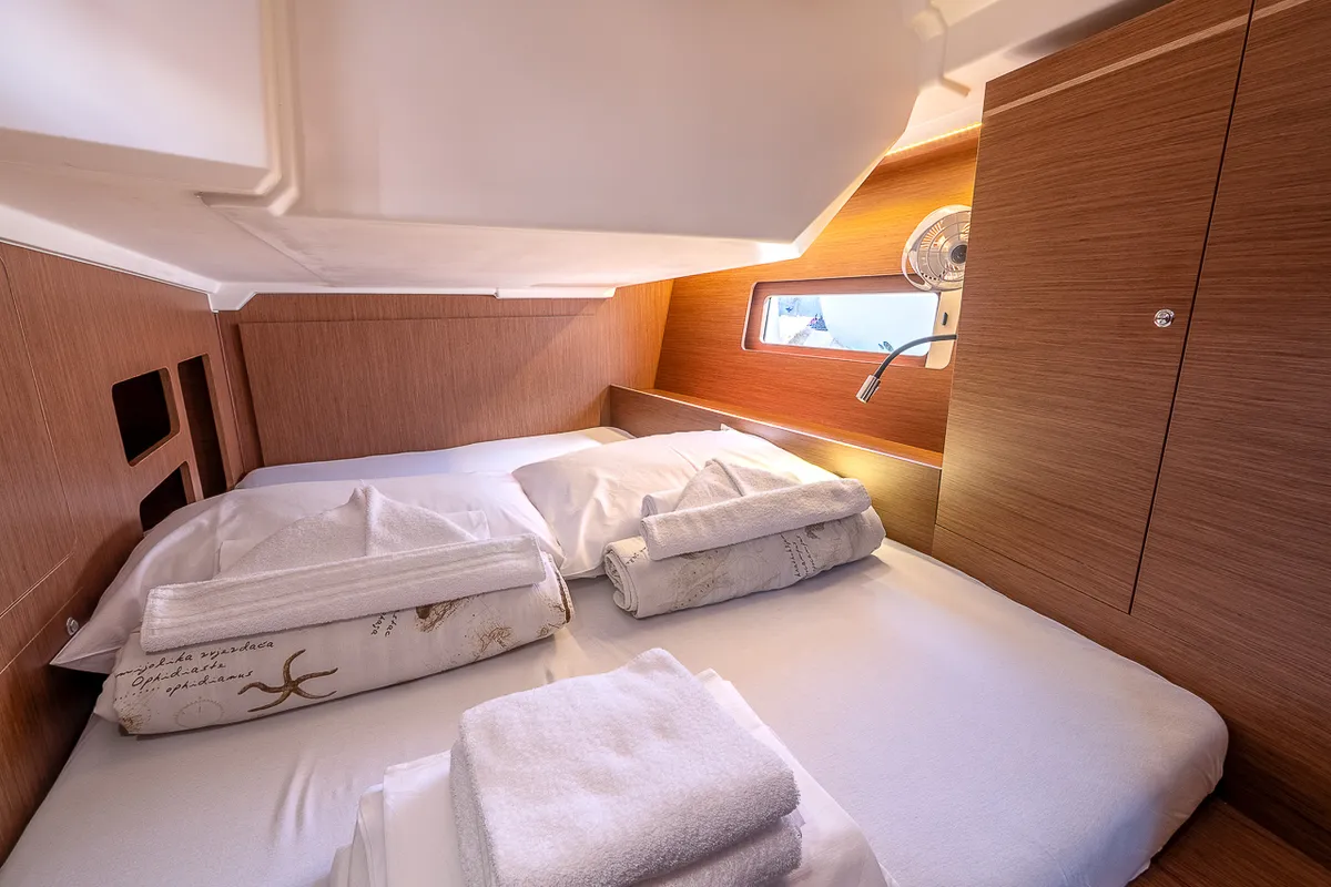 Cabin on Amorino, a Beneteau Oceanis 46.1 sailboat at Split, Croatia