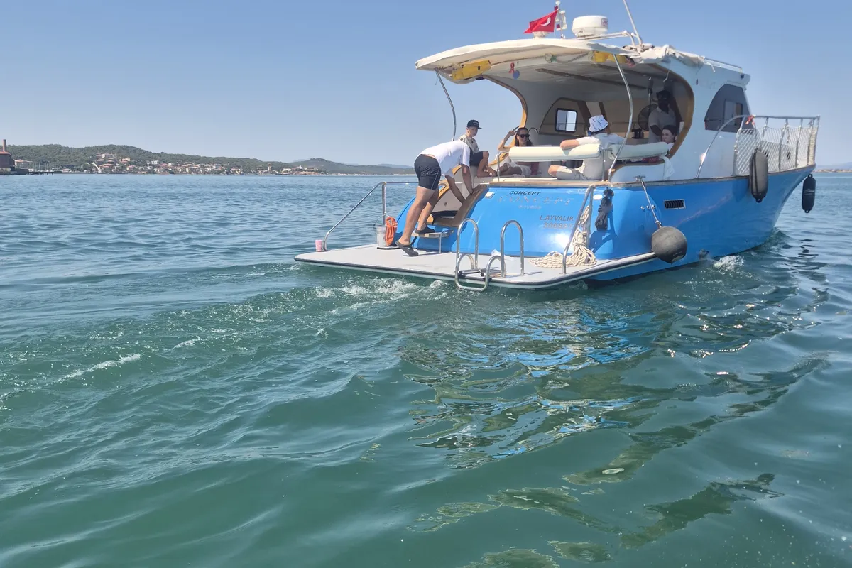 Concept, a Lobster 38 motorboat at Casa Solada Cunda, Turkey
