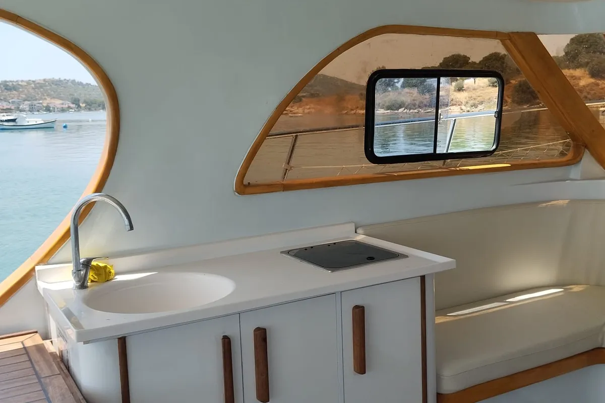 Concept, a Lobster 38 motorboat at Casa Solada Cunda, Turkey