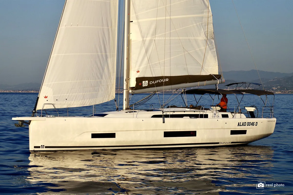 Exterior view of Dufour 470, a sailboat at Tonnarella, Italy