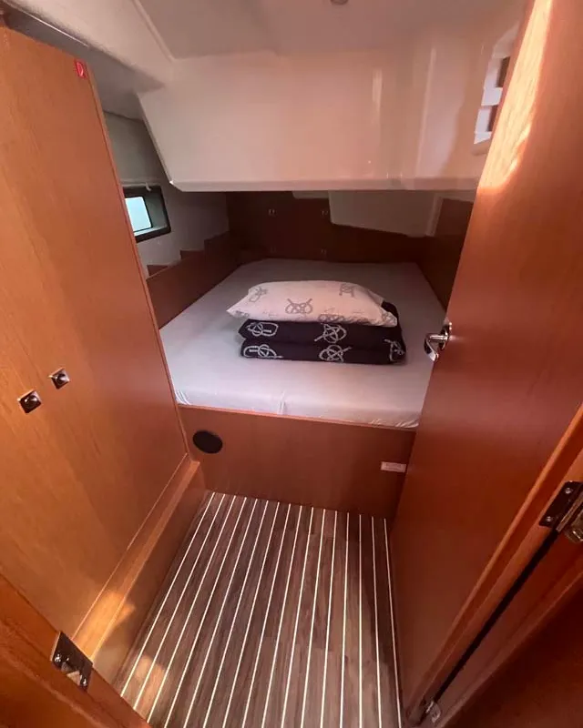 Cabin on Mojito, a Bavaria C38 sailboat at Grad Pula, Croatia