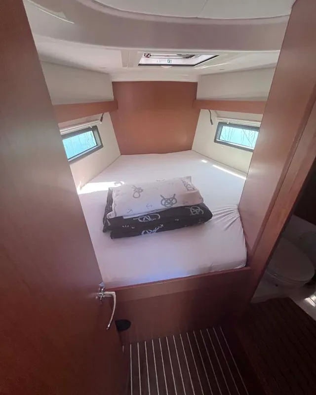 Cabin on Mojito, a Bavaria C38 sailboat at Grad Pula, Croatia