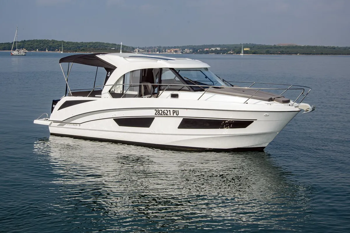 Exterior view of Beneteau Antares 9 OB, a motorboat at Pula, Croatia