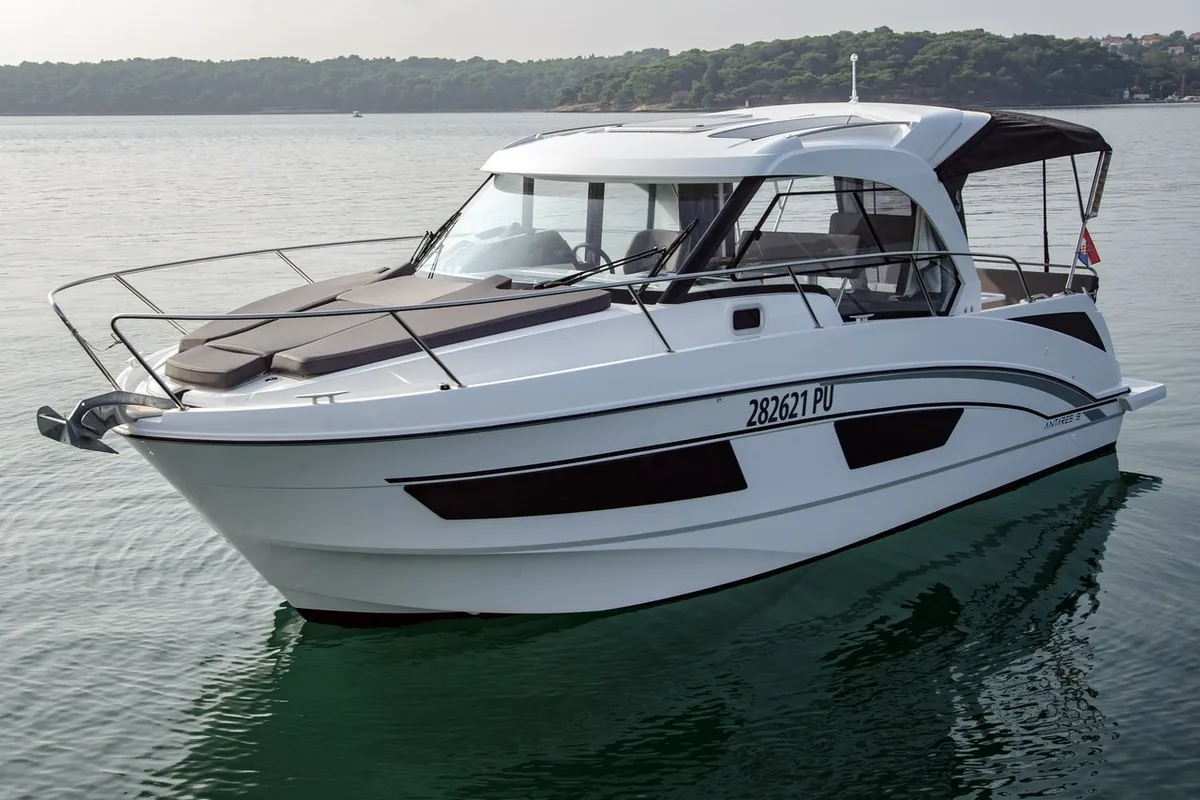 Exterior view of Beneteau Antares 9 OB, a motorboat at Pula, Croatia