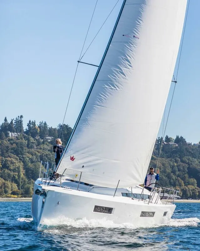 Exterior view of Gojiberry, a Jeanneau Sun Odyssey 440 sailboat at Parikia, Greece