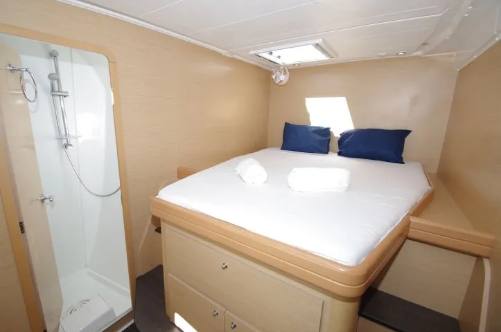 Cabin on Estrella, a Lagoon 421 catamaran at Cienfuegos, Cuba