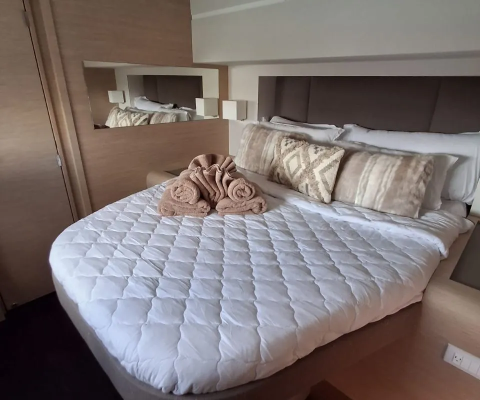 LA PERLE, a Fountaine Pajot Samana 59 catamaran at Road Town, British Virgin Islands