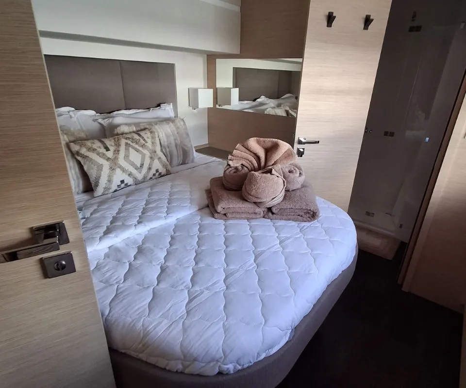 LA PERLE, a Fountaine Pajot Samana 59 catamaran at Road Town, British Virgin Islands