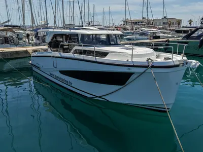 Summer Kiss, a Delphia 10 Sedan motorboat at Split, Croatia