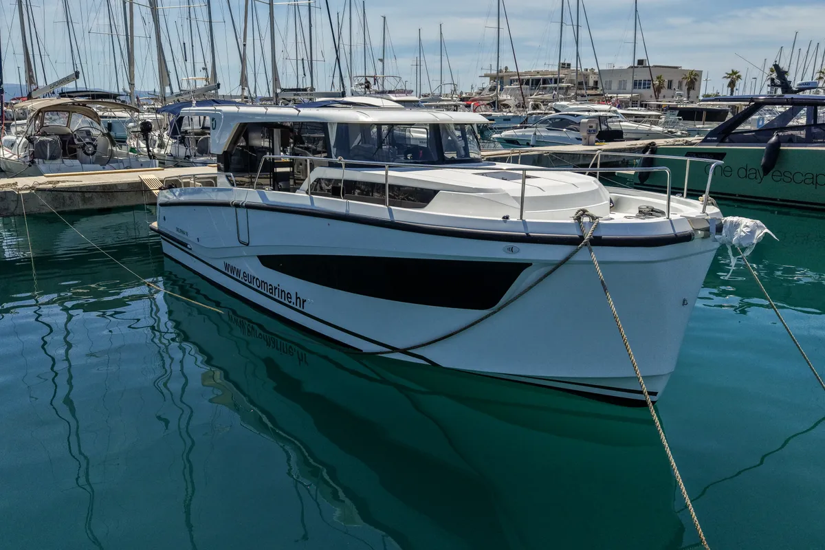 Summer Kiss, a Delphia 10 Sedan motorboat at Split, Croatia