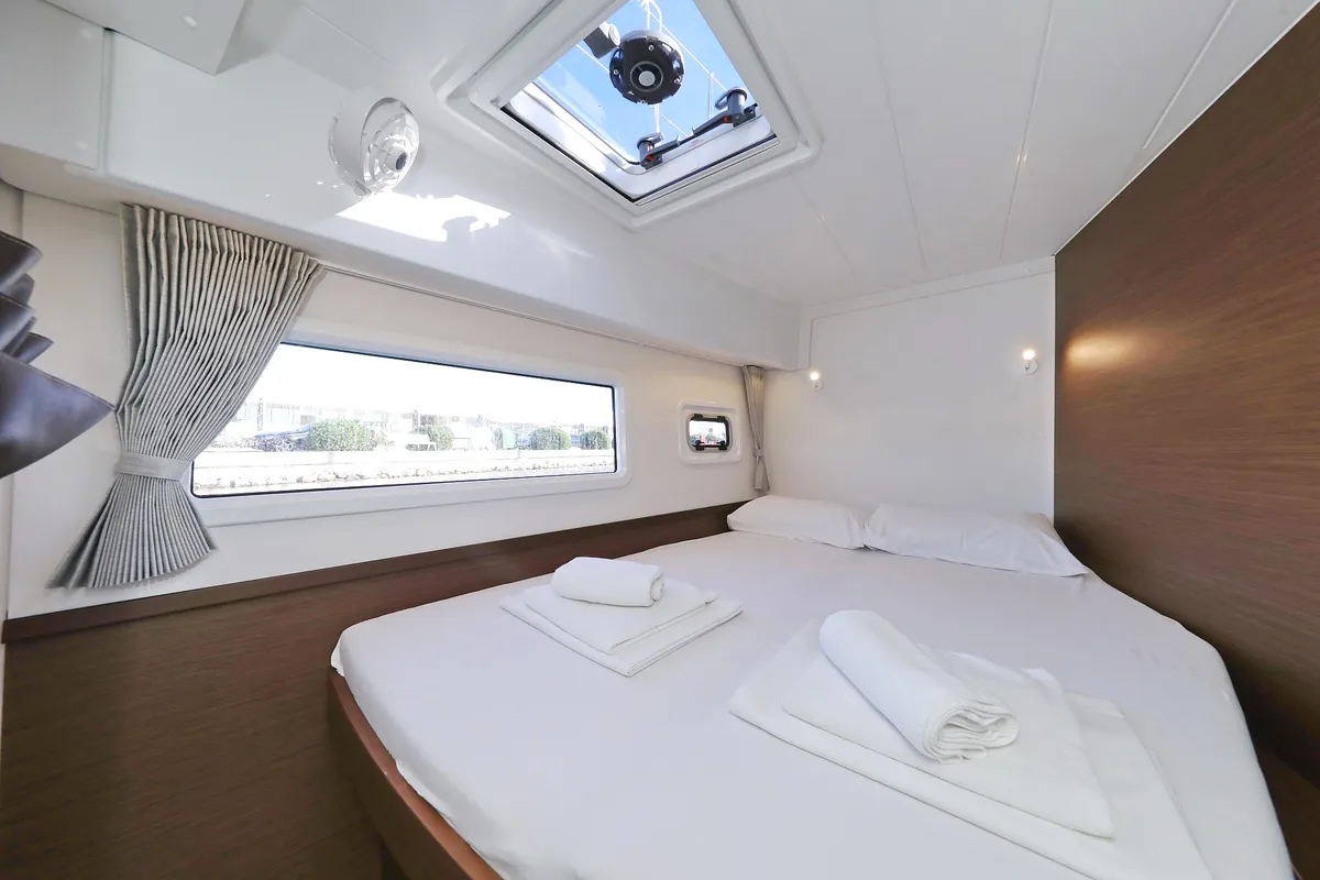Cabin on REA, a Lagoon 42 catamaran at Općina Sukošan, Croatia