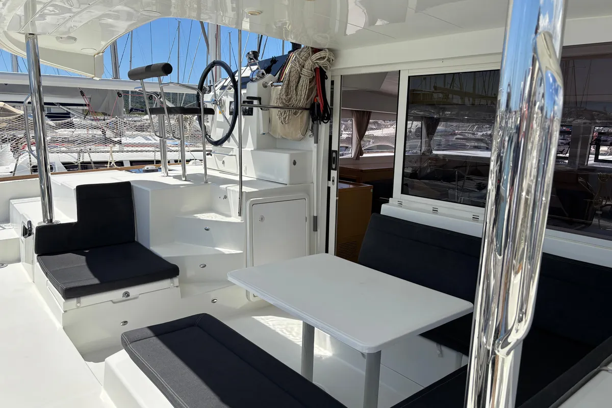 Deck of Aragorn, a Lagoon 400 S2 catamaran at Piombino, Italy