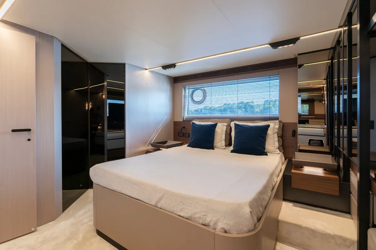Cabin on Felicita, a Azimut S7 motor yacht at Grad Šibenik, Croatia