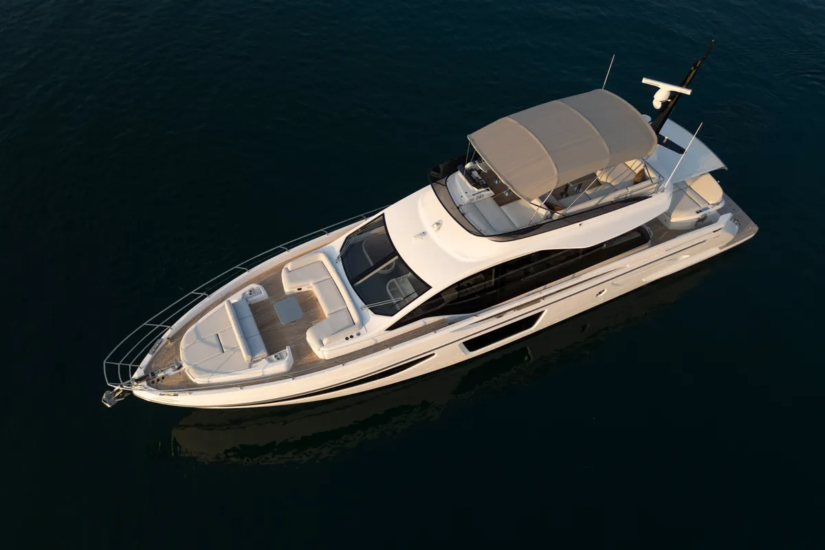 Exterior view of Felicita, a Azimut S7 motor yacht at Grad Šibenik, Croatia