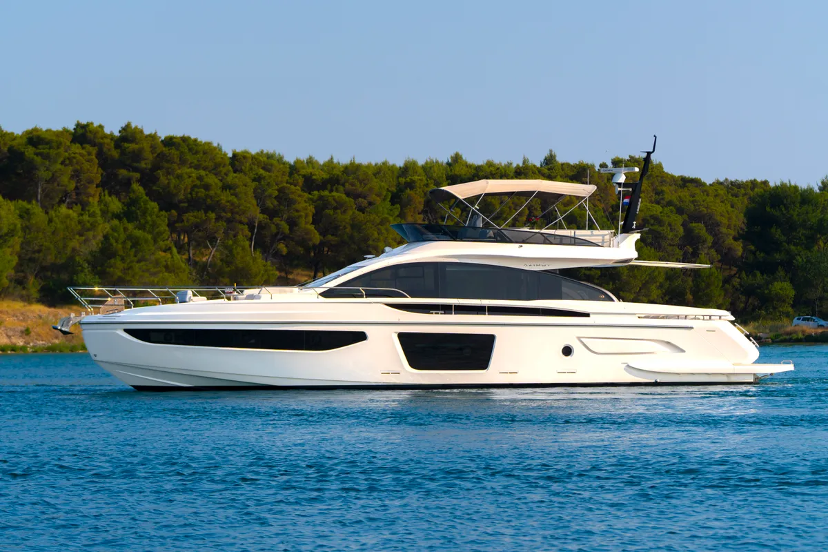 Exterior view of Felicita, a Azimut S7 motor yacht at Grad Šibenik, Croatia