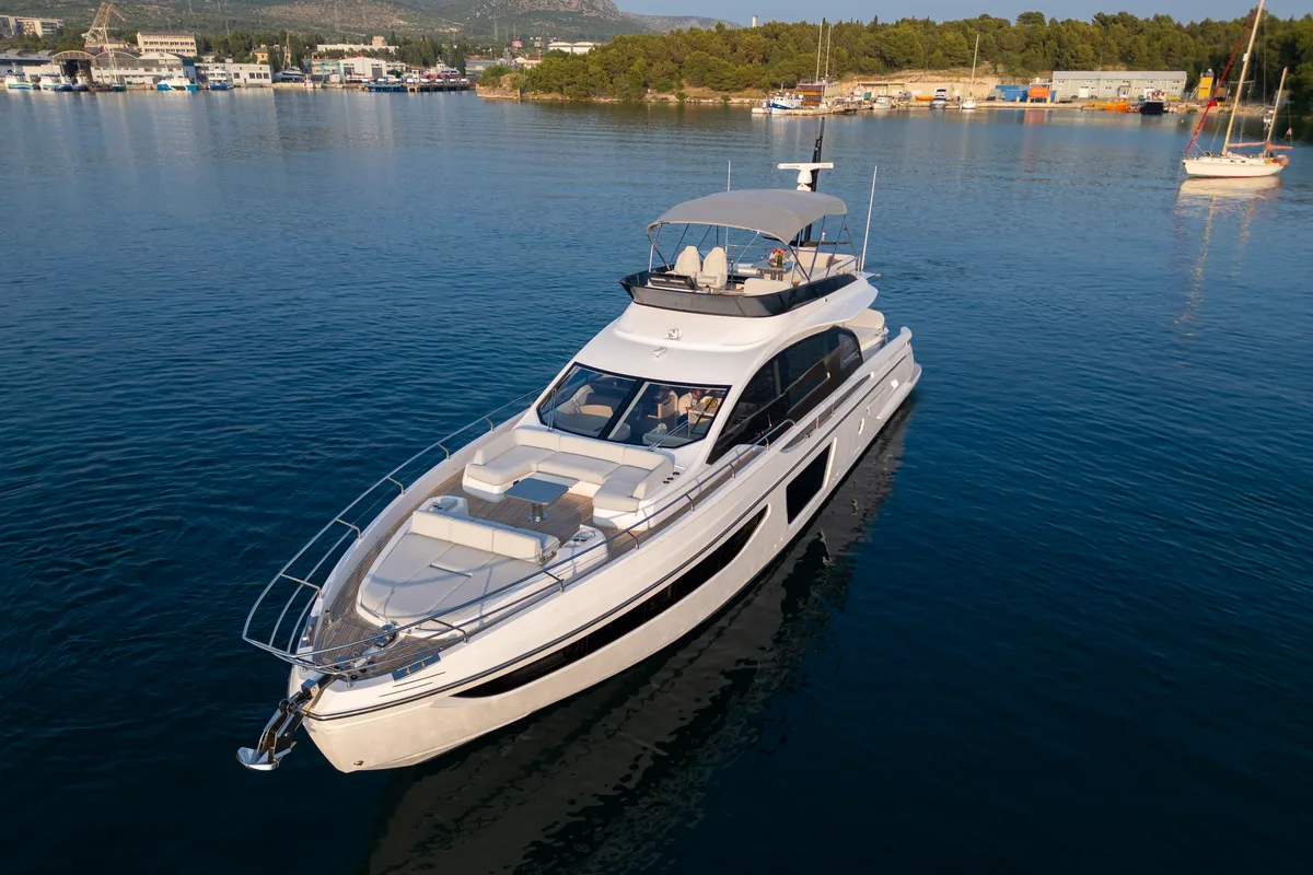 Exterior view of Felicita, a Azimut S7 motor yacht at Grad Šibenik, Croatia