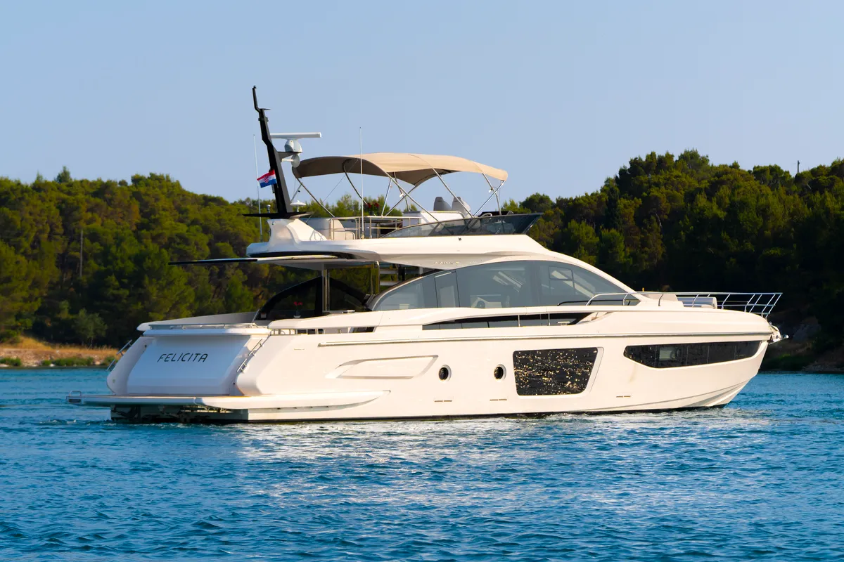 Exterior view of Felicita, a Azimut S7 motor yacht at Grad Šibenik, Croatia
