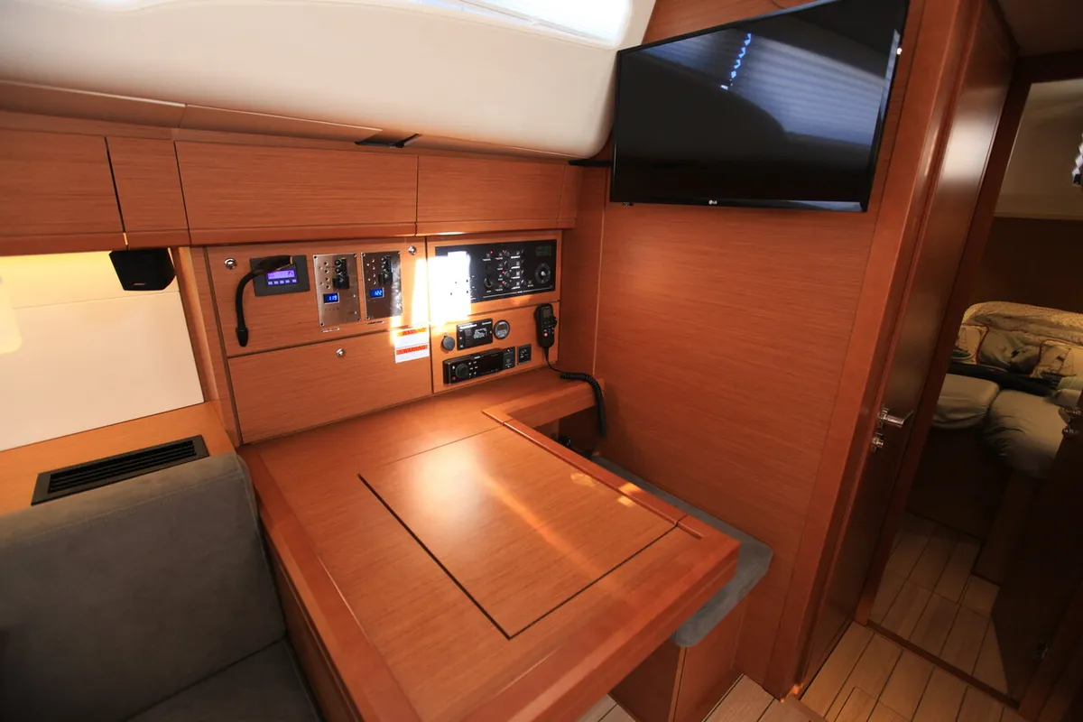 Salon of Silvergirl, a Jeanneau 54 sailboat at Road Town, British Virgin Islands