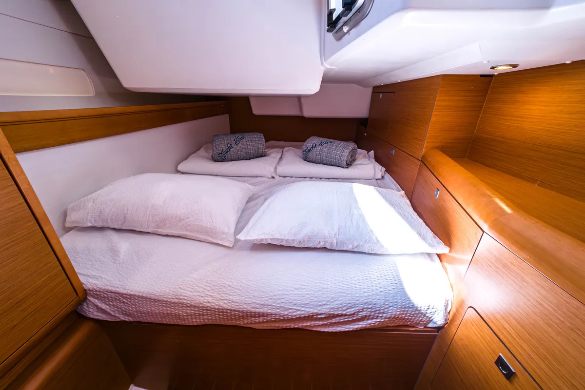Cabin on Elise Af Sweden, a Jeanneau Sun Odyssey 519 sailboat at Punat, Croatia