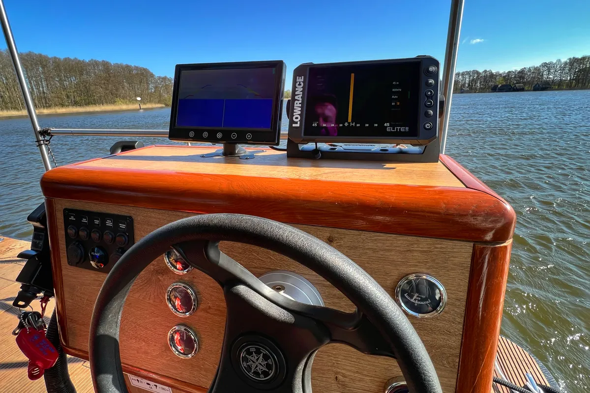 Cockpit of Seeliebe, a Woma D12 motorboat at Fürstenberg/Havel, Germany