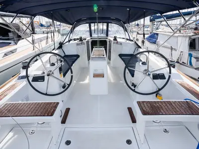 Cockpit of Meli - Comfort line, a Beneteau Oceanis 38.1 sailboat at Rosignano Solvay, Italy