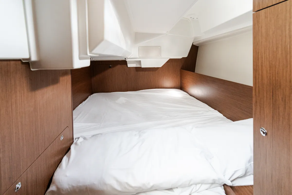 Cabin on Meli - Comfort line, a Beneteau Oceanis 38.1 sailboat at Rosignano Solvay, Italy