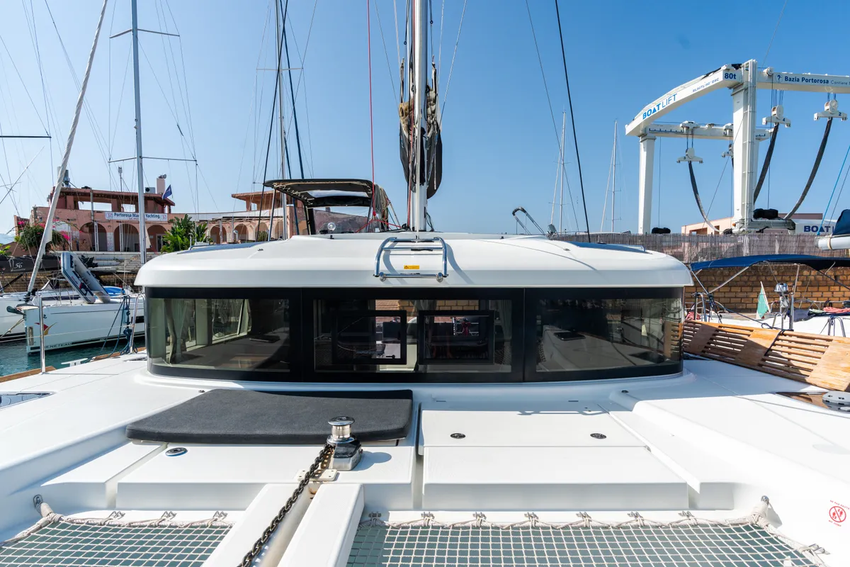 Exterior view of Lagoon 40, a catamaran at Tonnarella, Italy