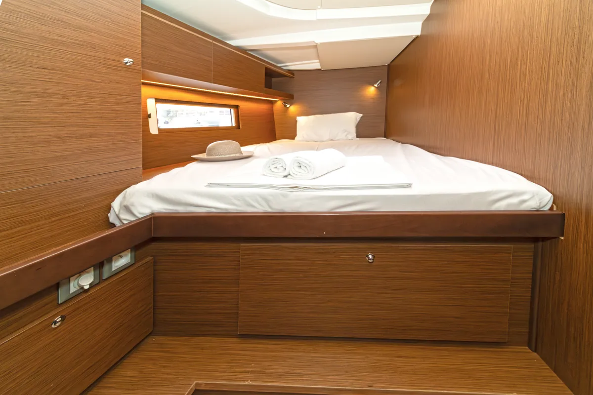 Cabin on Yria, a Beneteau Oceanis 51.1 sailboat at Athens, Greece