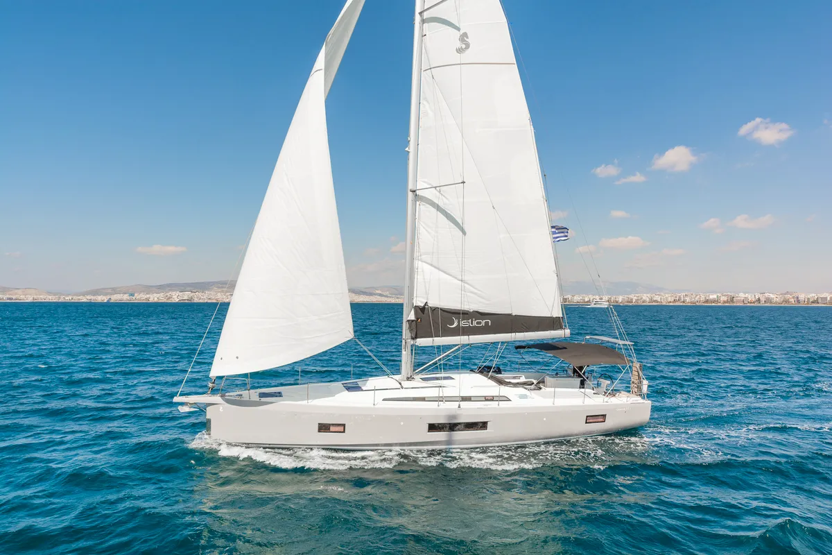 Exterior view of Yria, a Beneteau Oceanis 51.1 sailboat at Athens, Greece