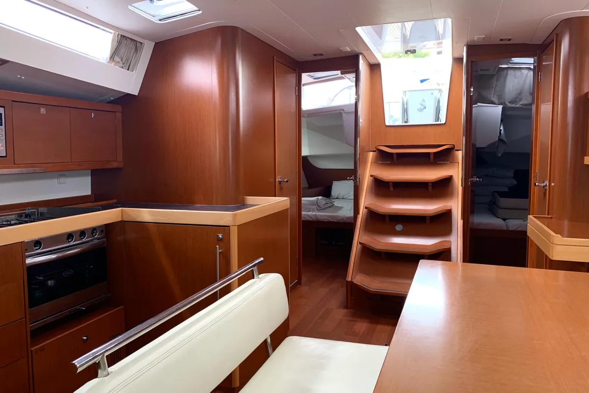 Salon of Alisa, a Beneteau Oceanis 48 sailboat at Athens, Greece