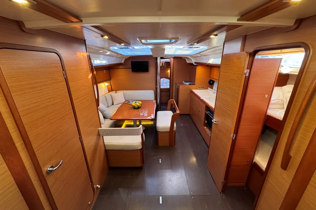Salon of Levan, a Dufour 430 GL sailboat at Grad Pula, Croatia