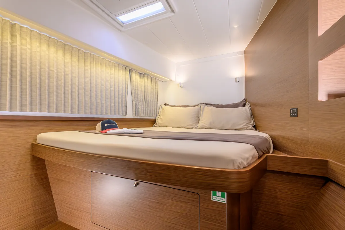 Cabin on Jasmine I, a Lagoon 42 catamaran at Trogir, Croatia