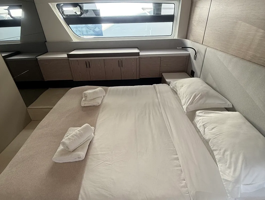 White, a Azimut 53 Fly motor yacht at Podstrana - Miljevac, Croatia