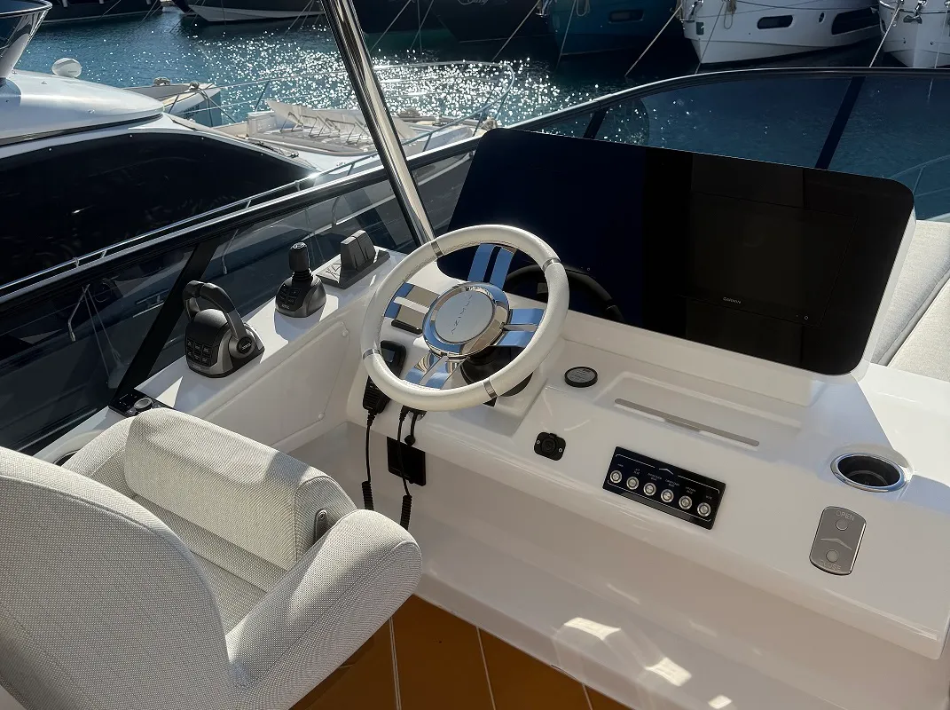 White, a Azimut 53 Fly motor yacht at Podstrana - Miljevac, Croatia