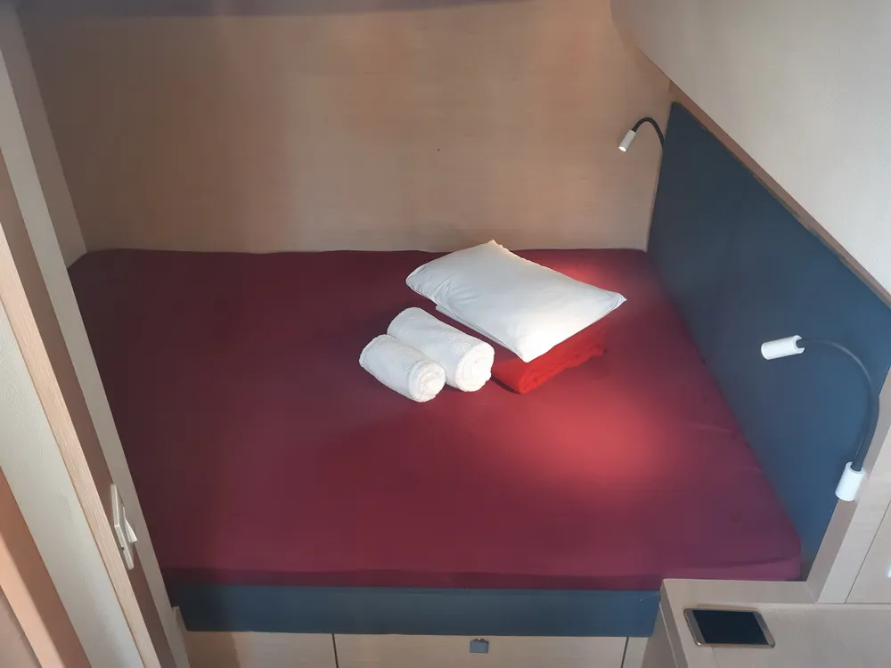 Cabin on Lucky Alexandra, a Fountaine Pajot Saona 47 catamaran at Grad Pula, Croatia