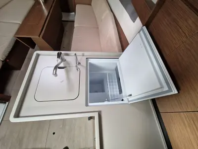 Galley of Navicela, a Beneteau Oceanis 34.1 sailboat at Općina Medulin, Croatia